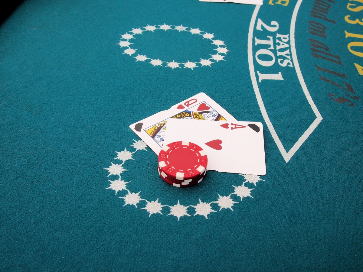 Spela Double Exposure Blackjack